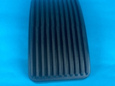 Range Rover Classic 2 door and early 4 door Accelerator pedal rubber 592840 | eBay Australia