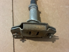 Range Rover Classic 2 door and early 4 door rear wiper gearbox 589798